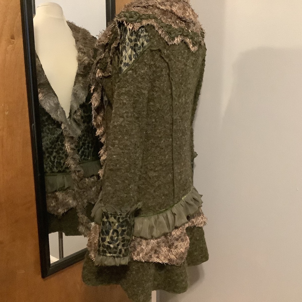 Boutique Style Sweater Jacket